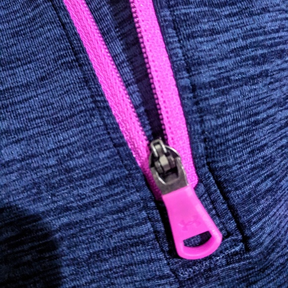 Under Armour Cold Gear 1/4 Zip - NWT - Picture 3 of 3